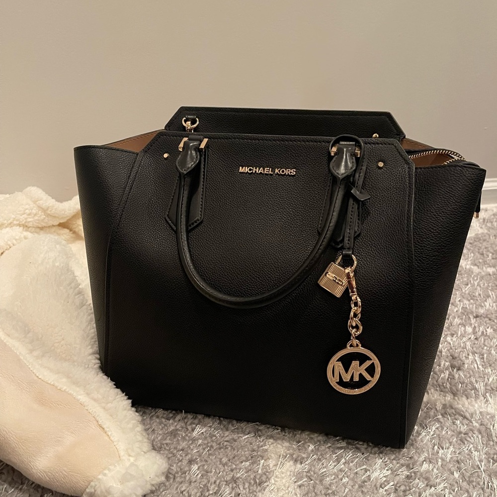 NEW Michael Kors Black Leather Tote with Two Charms Adjustable Strap